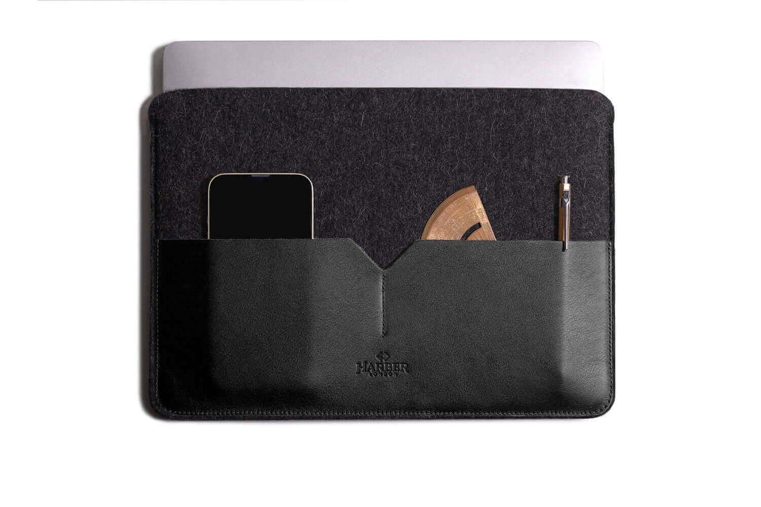 Black Edition – Leather MacBook Sleeve - Image 5