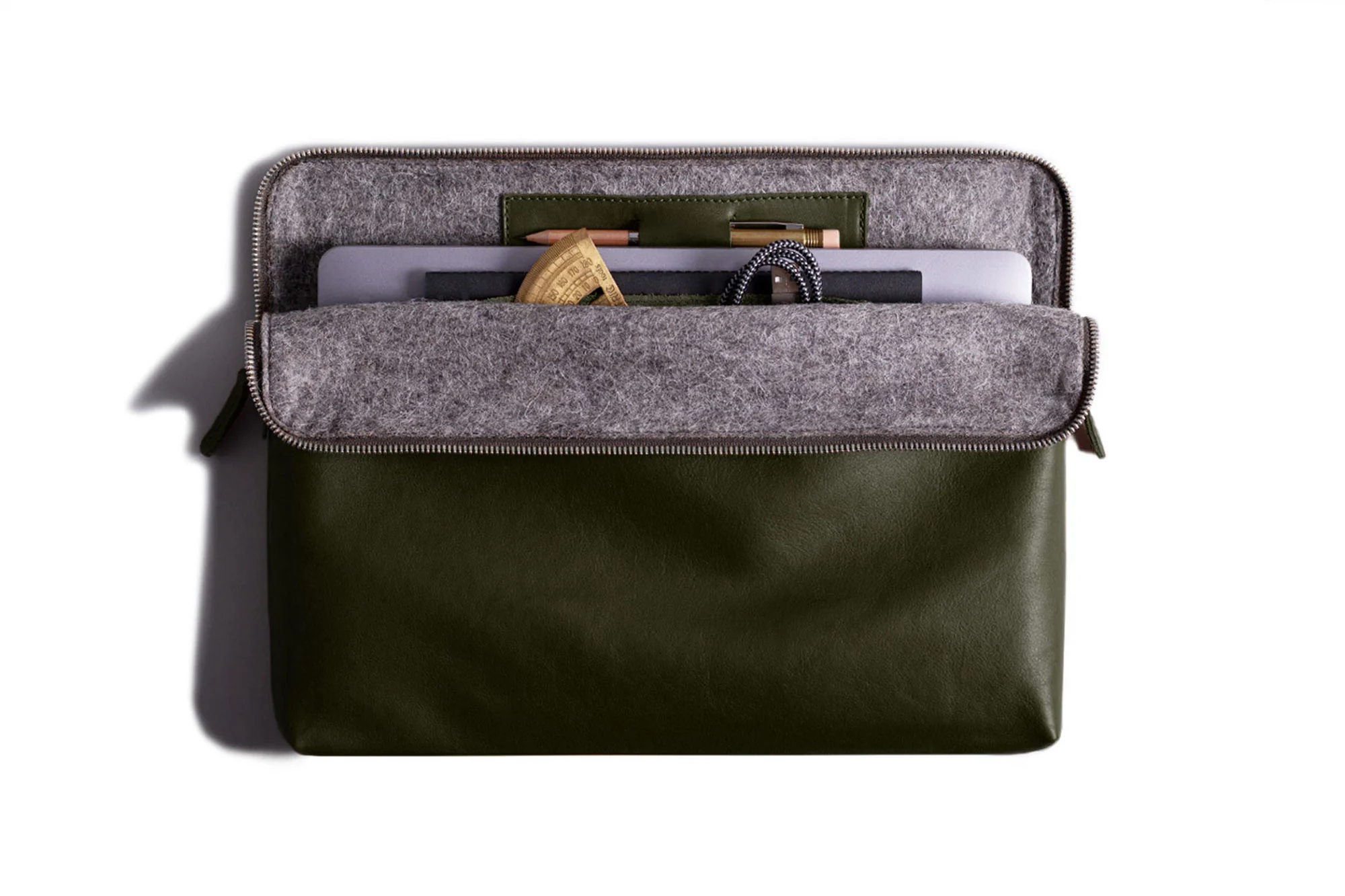 Carry-All MacBook Folio - Image 13
