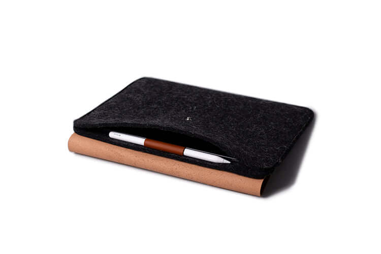 Leather iPad Envelope Sleeve Case - Image 3