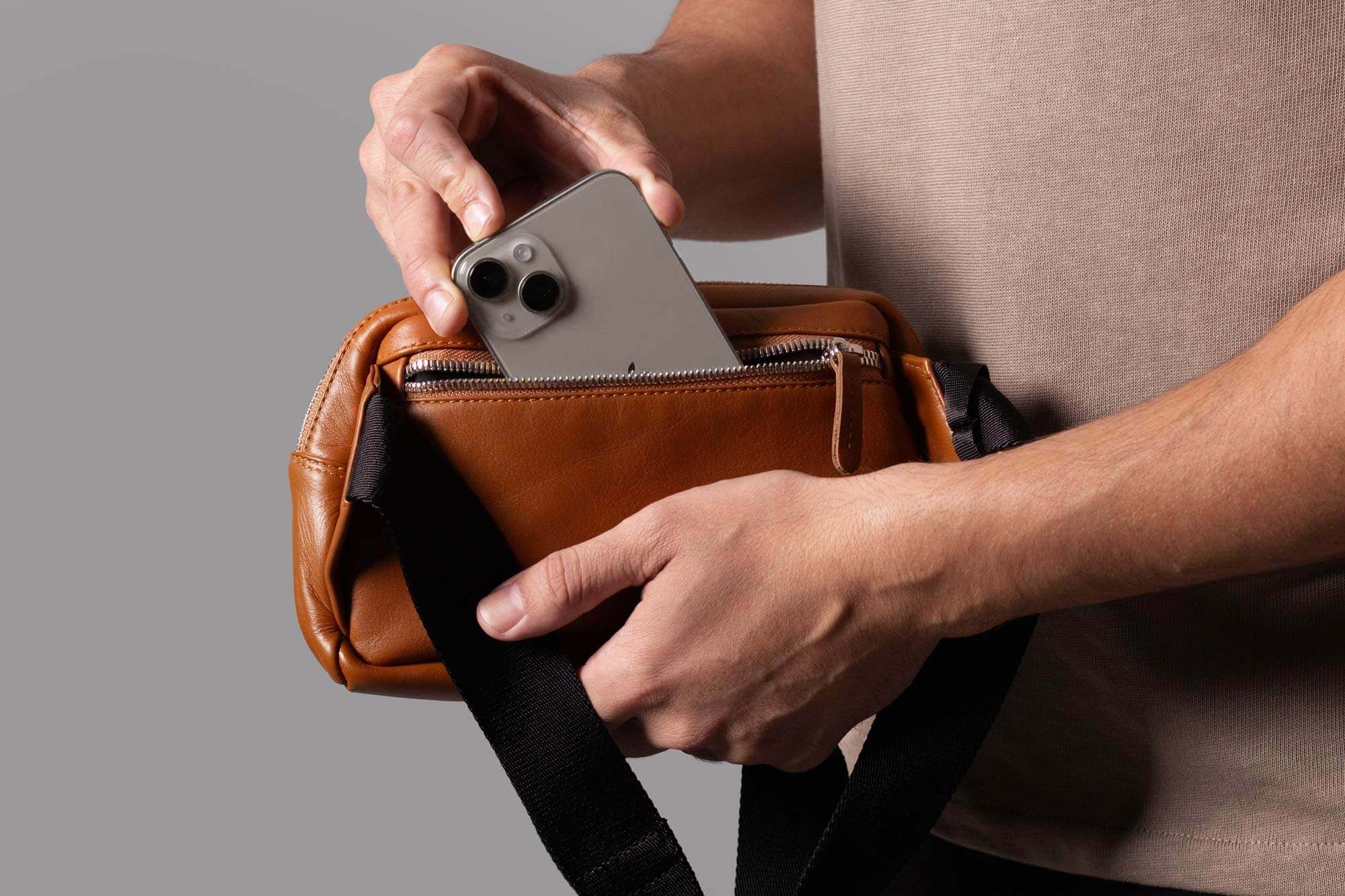Everyday Sling Bag - Image 5