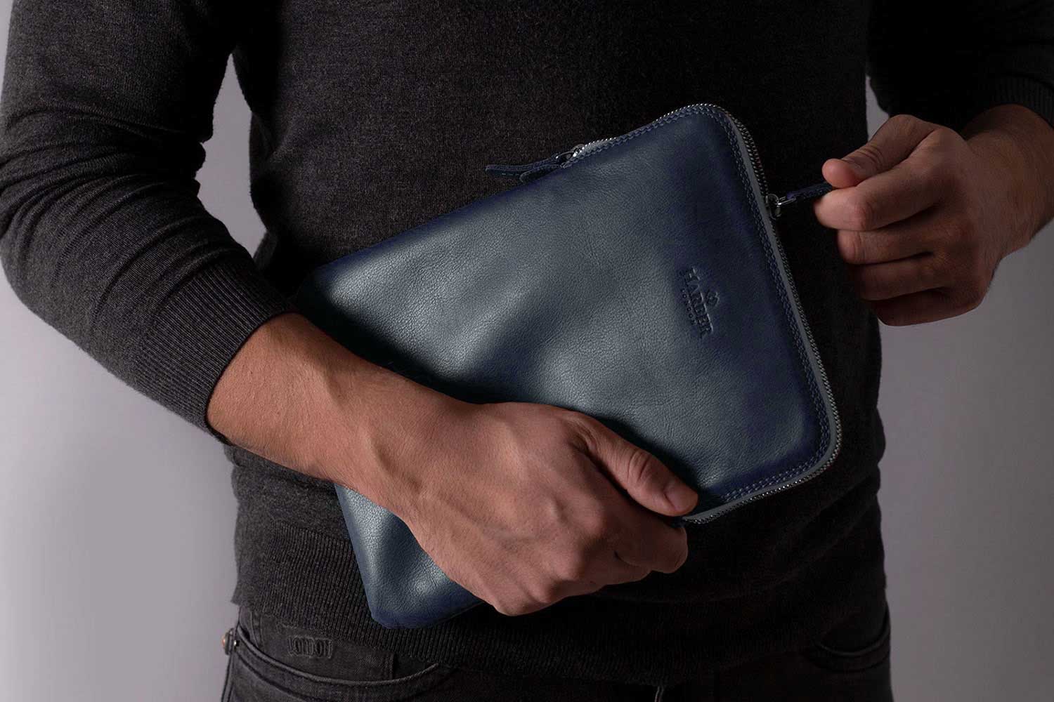 Laptop Folio - Image 11