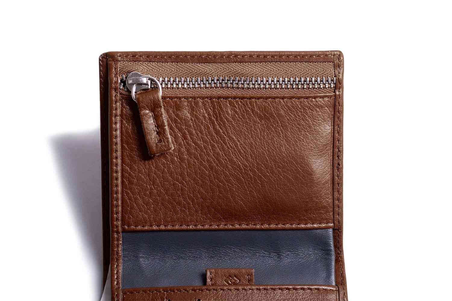 Leather Bifold Zip Wallet with RFID Protection - Image 10