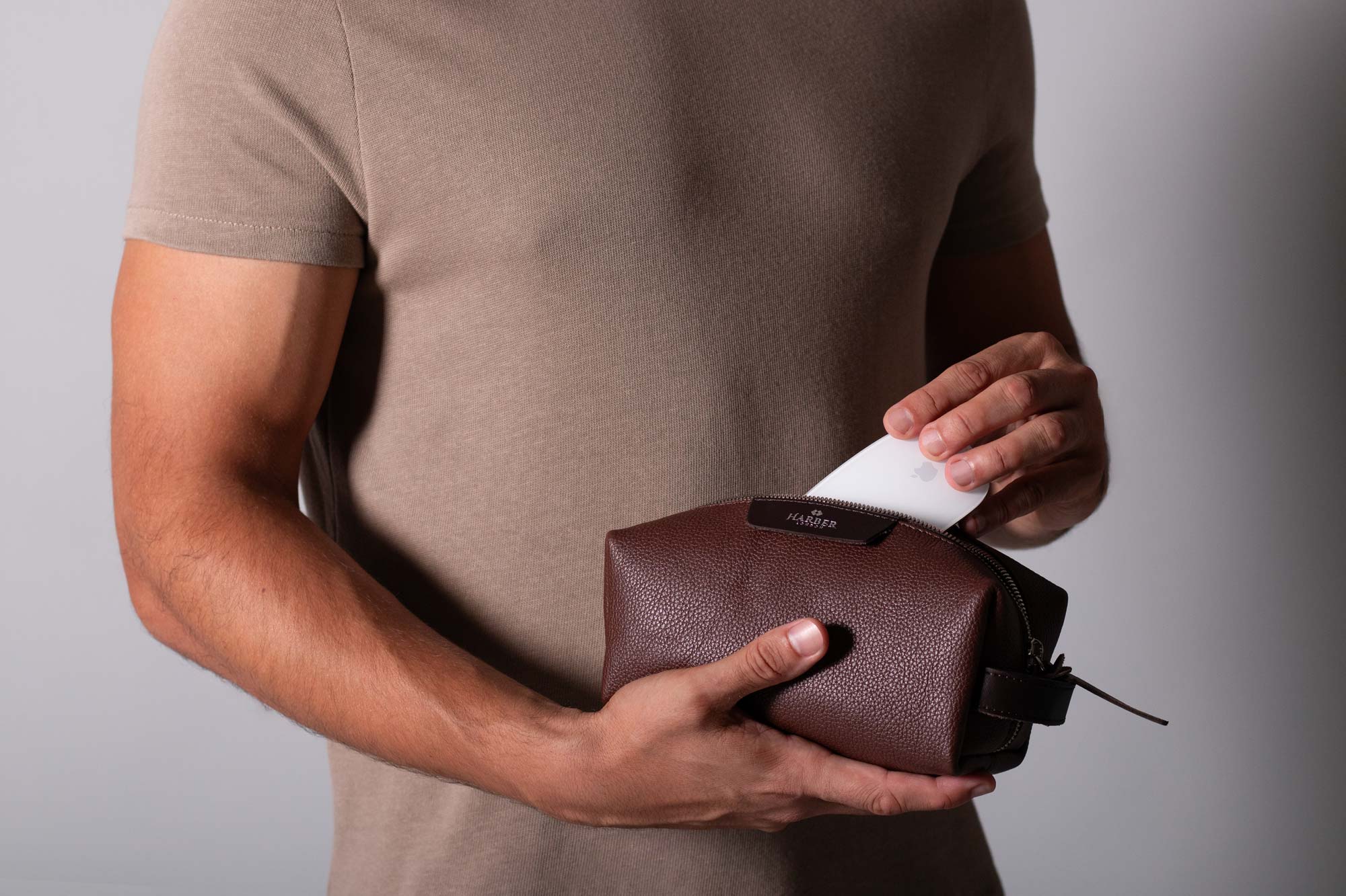 Leather Carry All Pouch - Image 4