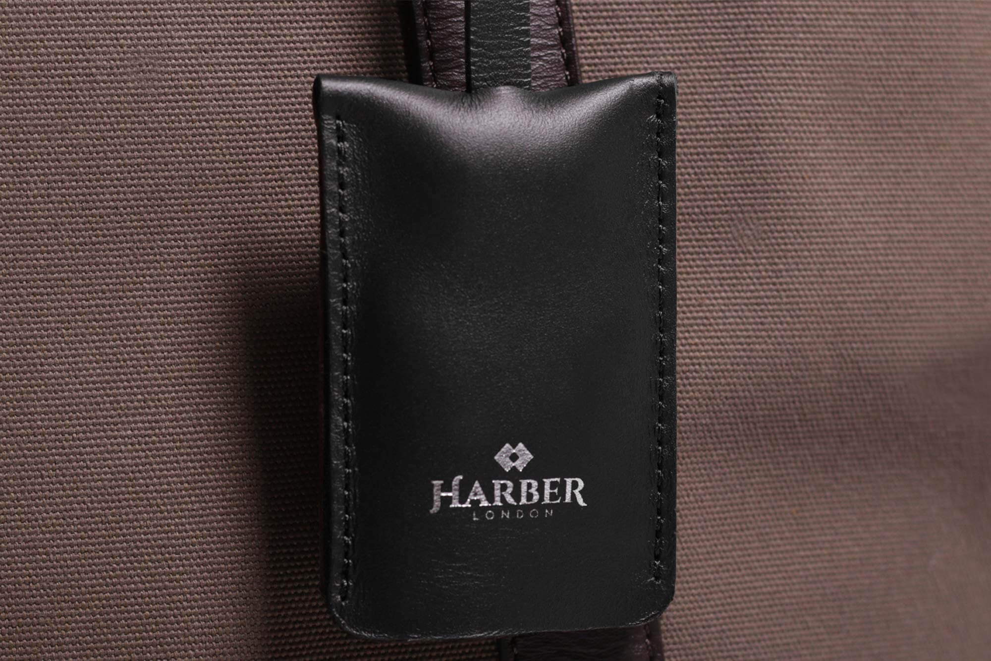Luggage Tag For AirTag - Image 9