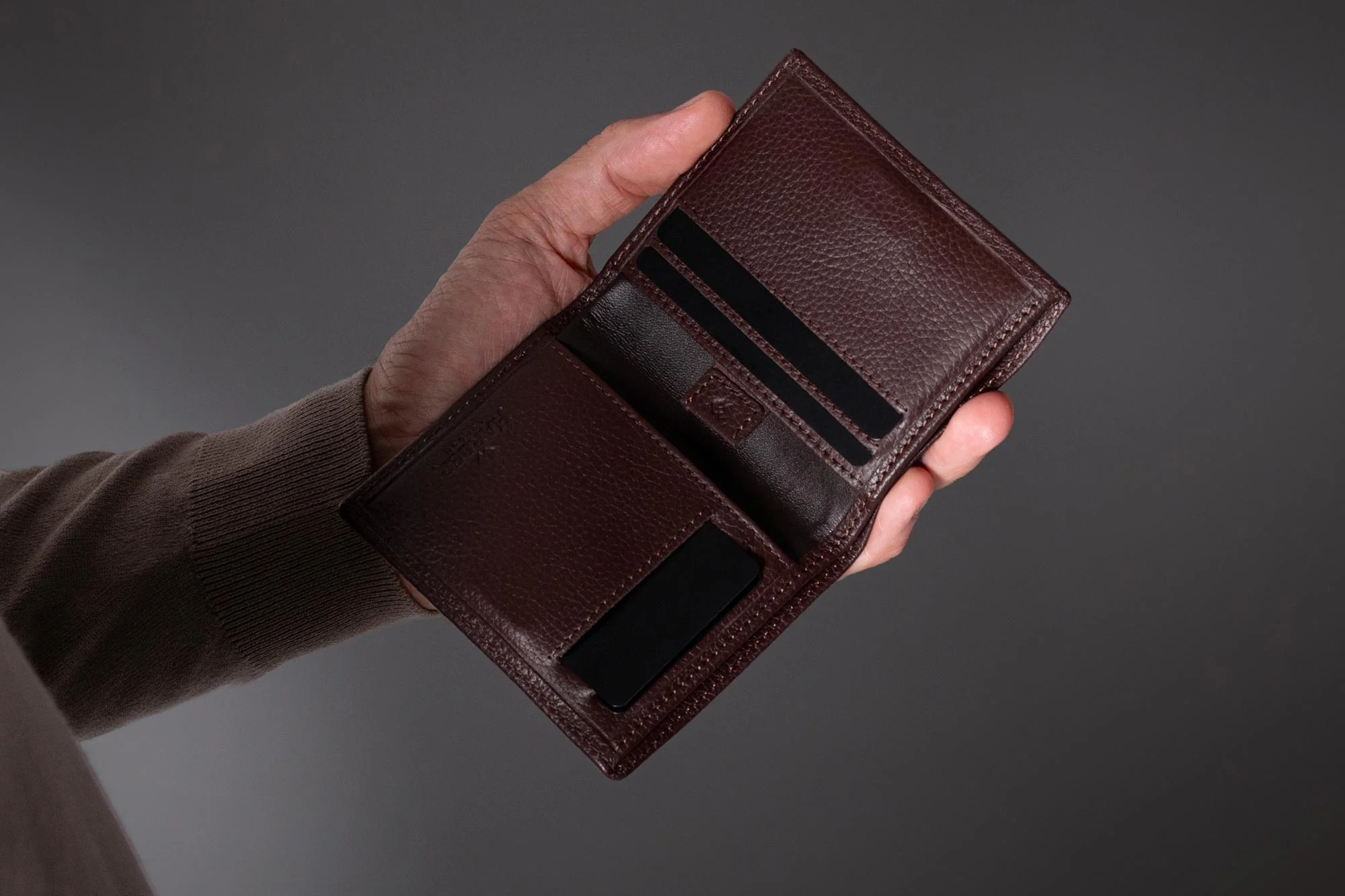 RFID Legacy Bifold Wallet - Image 8