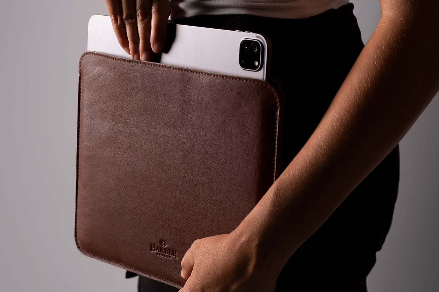 Slim iPad Pro EVO with Apple Pencil Holder - Image 23