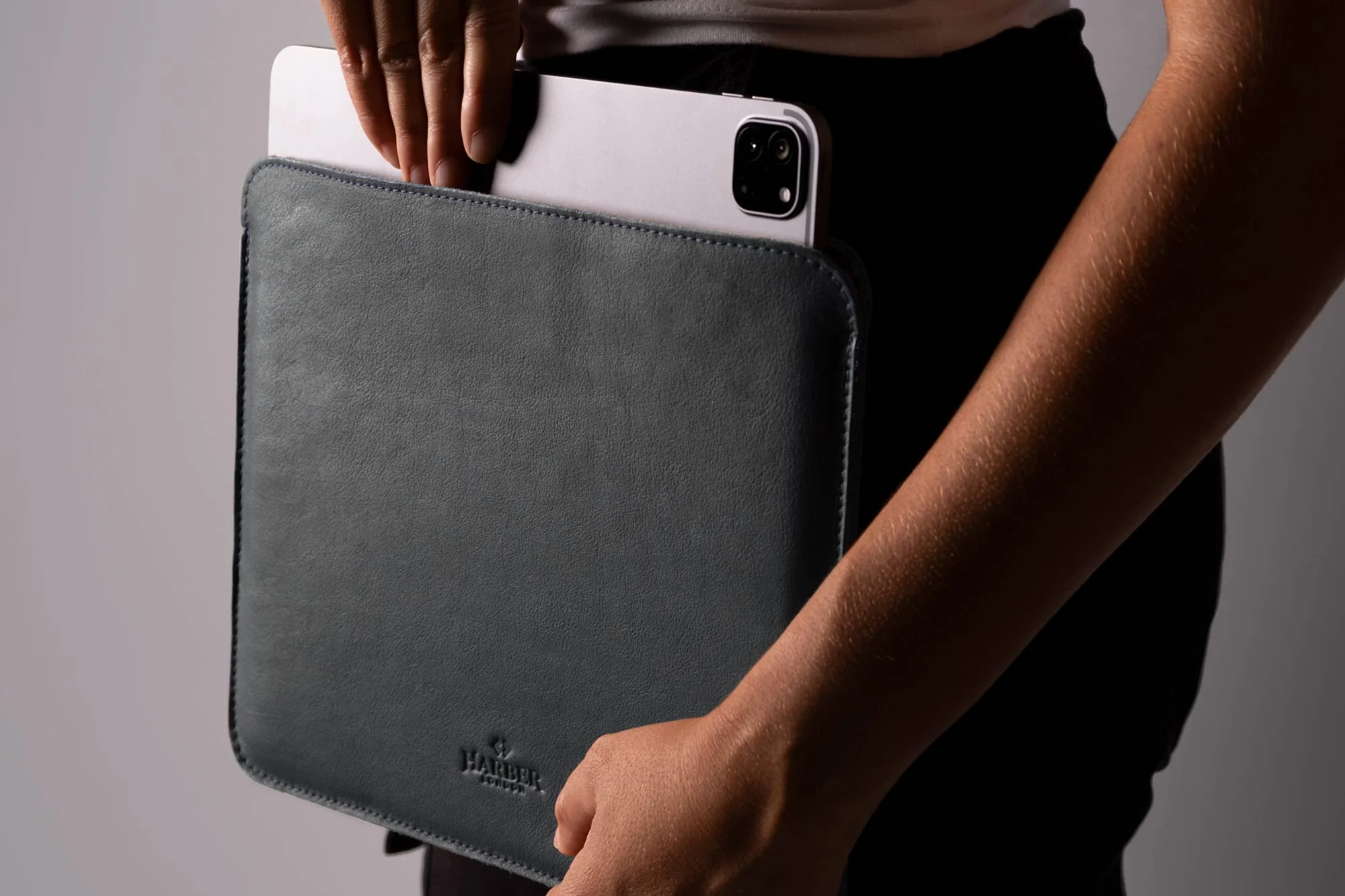 Slim iPad Pro EVO with Apple Pencil Holder - Image 46